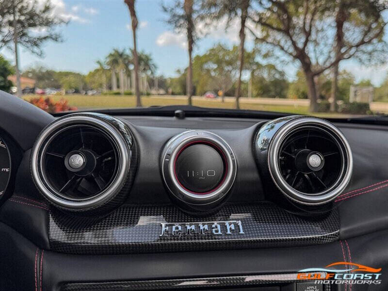 2016 Ferrari California T