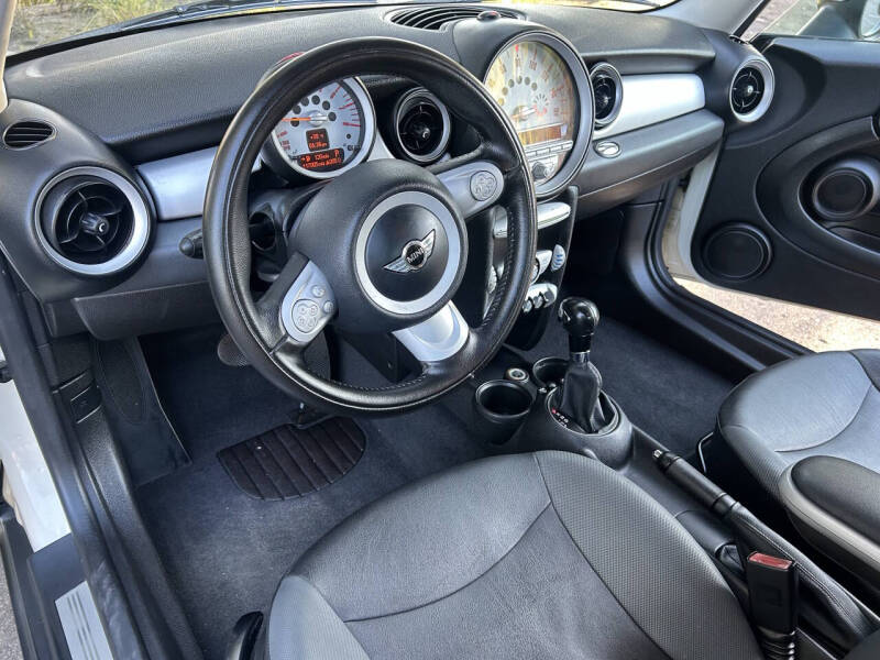 2010 MINI Cooper