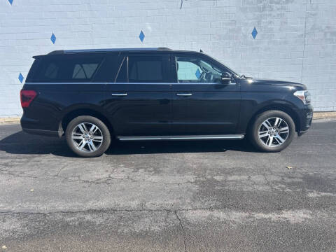 2023 Ford Expedition MAX for sale at Kerns Ford Lincoln in Celina OH