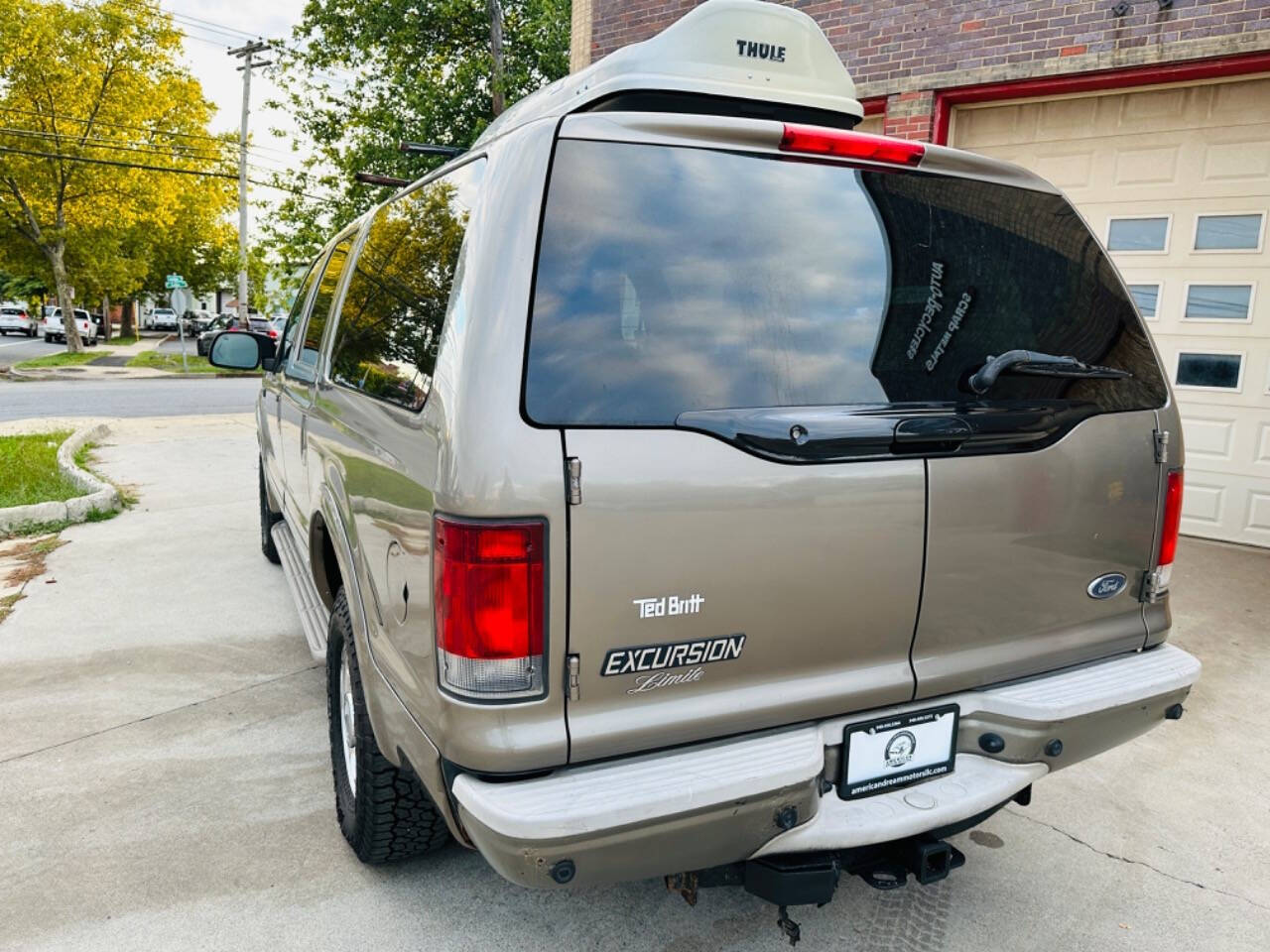 2004 Ford Excursion for sale at American Dream Motors in Winchester, VA