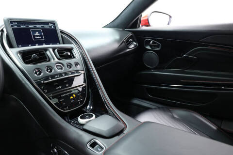 2018 Aston Martin DB11 V12
