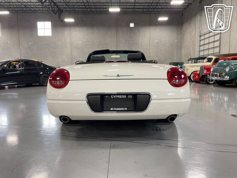 2003 Ford Thunderbird