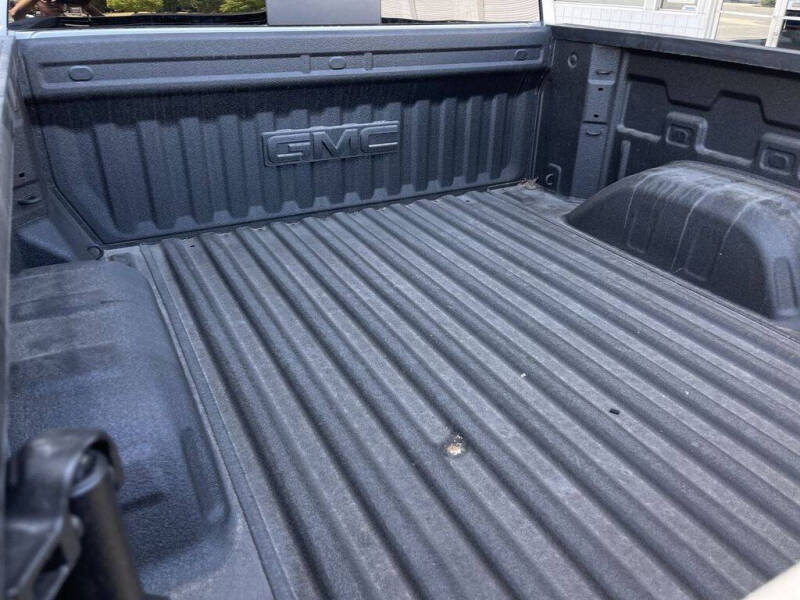 2025 GMC Sierra 1500 AT4X