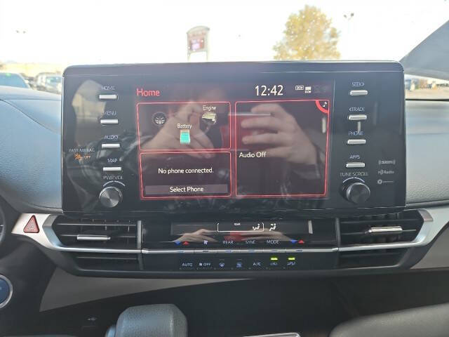 2021 Toyota Sienna LE 8-Passenger