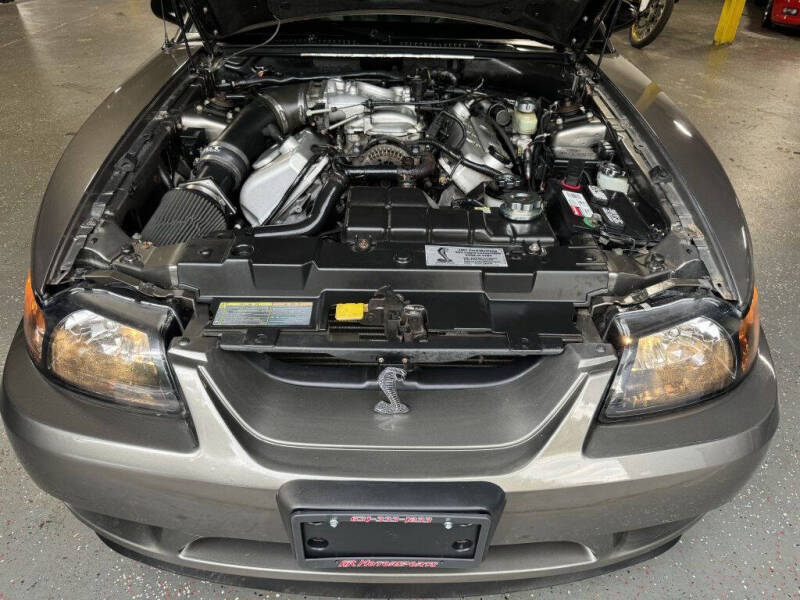 2001 Ford Mustang SVT Cobra