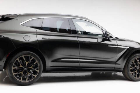 2021 Aston Martin DBX