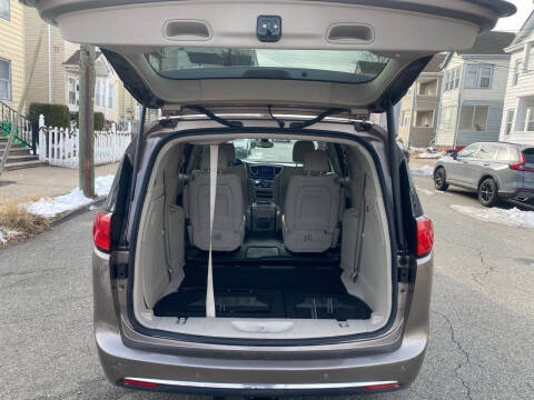 2017 Chrysler Pacifica