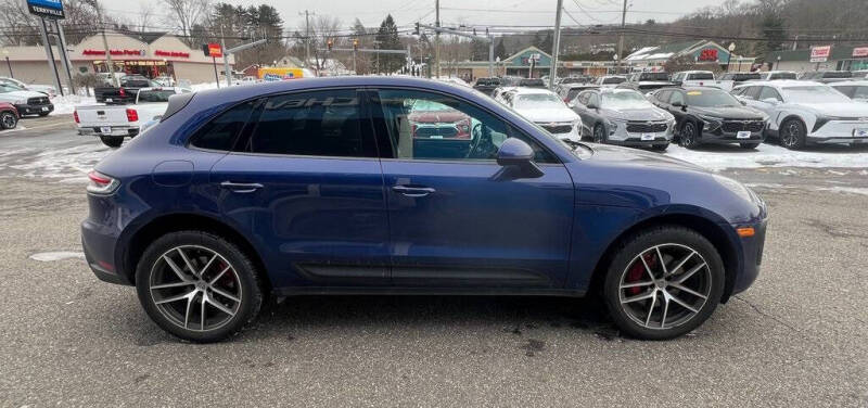 2022 Porsche Macan S