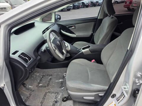 2012 Toyota Prius Two