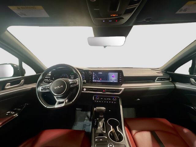 2022 Kia K5