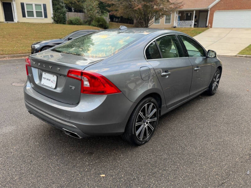 2018 Volvo S60 T5 Inscription Platinum