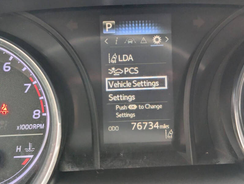 2019 Toyota Camry LE