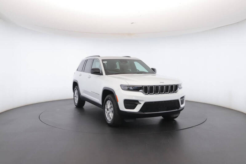 2025 Jeep Grand Cherokee Laredo X