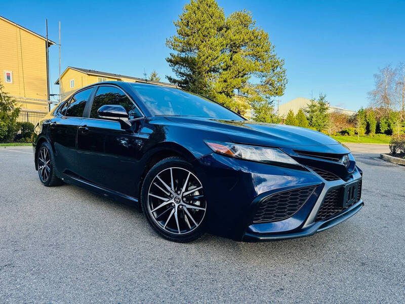 2022 Toyota Camry Hybrid for sale at House Of Hybrids in Burien WA