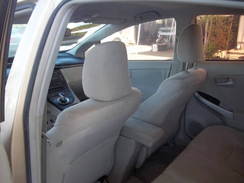 2010 Toyota Prius II