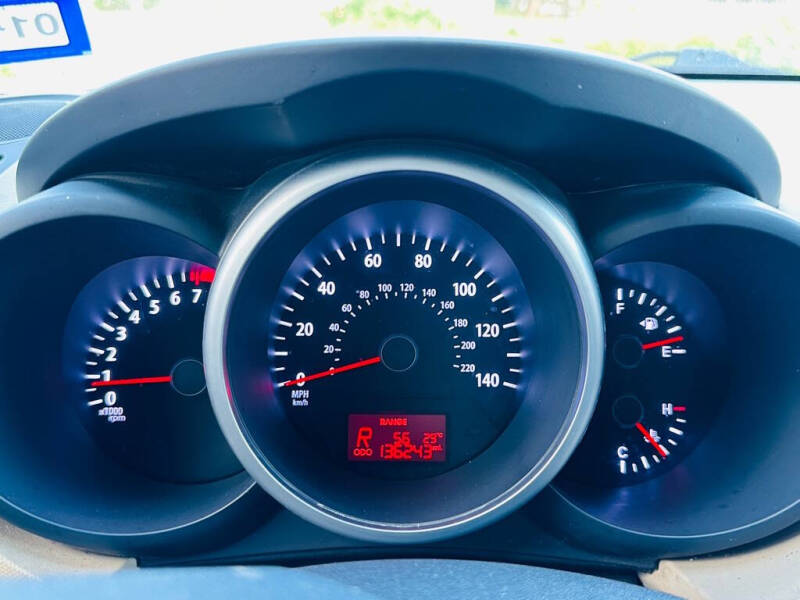 2013 Kia Soul +