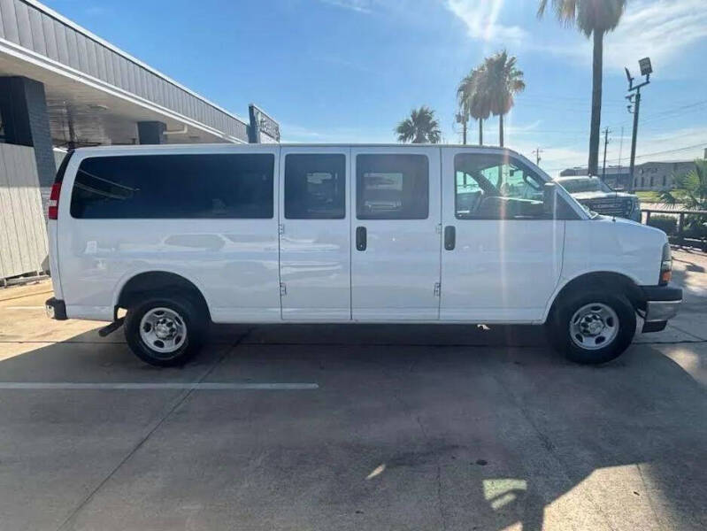 2024 Chevrolet Express LS 3500