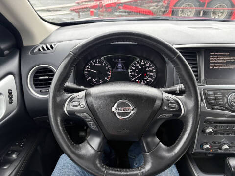 2020 Nissan Pathfinder SL