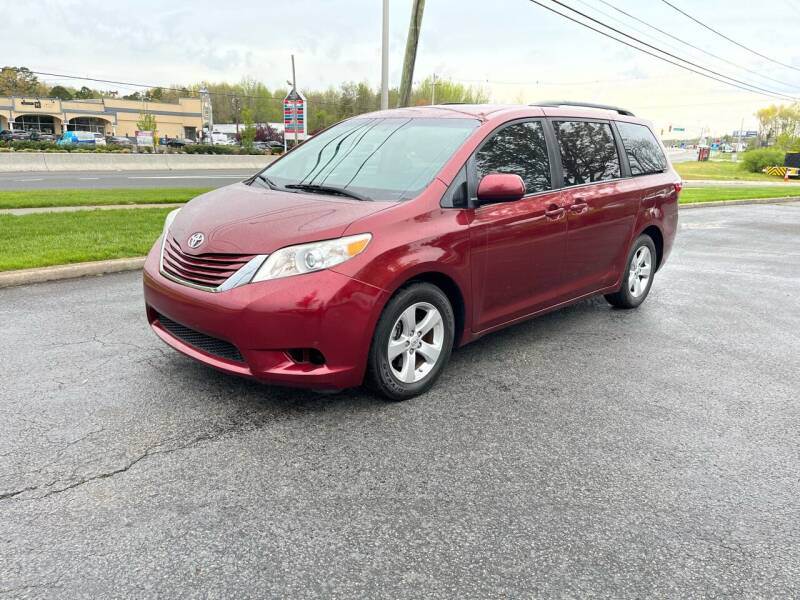 2016 Toyota Sienna for sale at iCar Auto Sales in Howell NJ