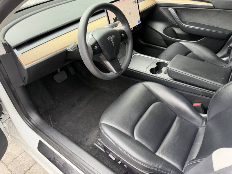 2021 Tesla Model 3 Standard Range Plus