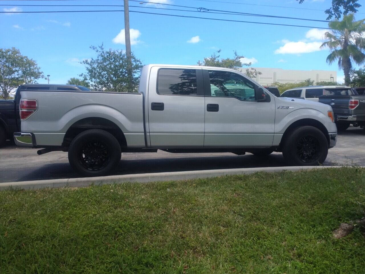 2013 FORD F-150 Pickup - $9,950