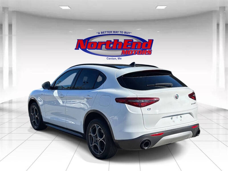 2022 Alfa Romeo Stelvio Ti