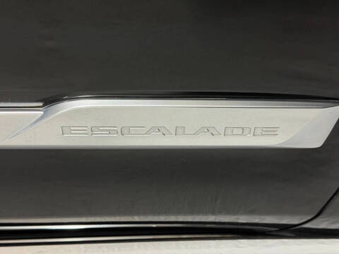 2017 Cadillac Escalade Platinum