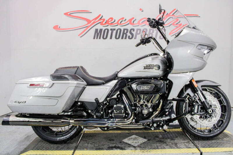 2023 Harley-Davidson CVO Road Glide