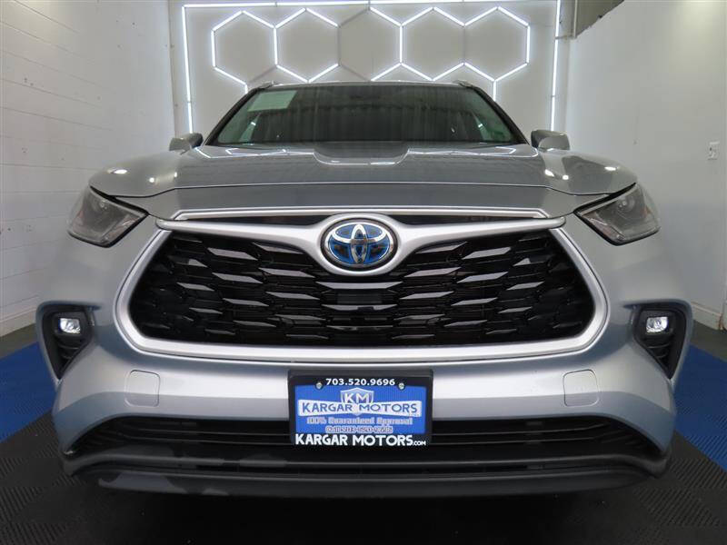 2022 Toyota Highlander Hybrid XLE