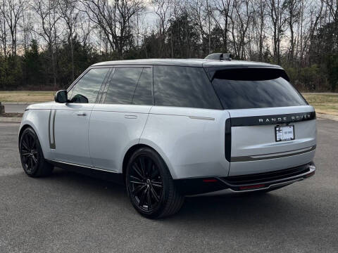 2025 Land Rover Range Rover P400 SE