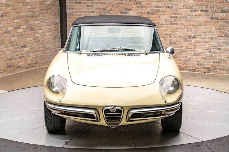 1967 Alfa Romeo Spider