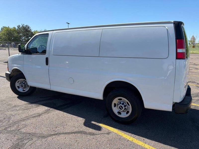 2009 GMC Savana 3500