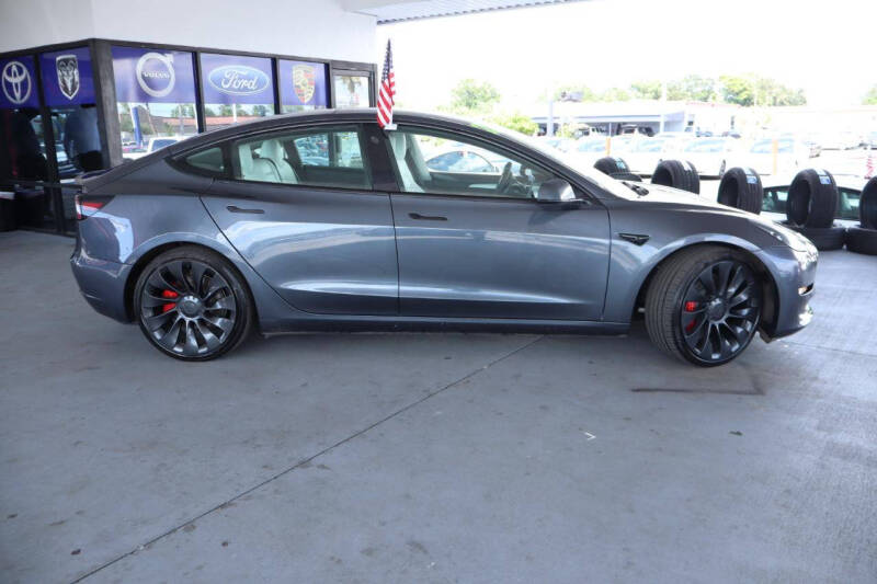 2022 Tesla Model 3 Performance