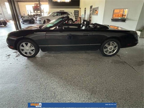 2005 Ford Thunderbird Deluxe