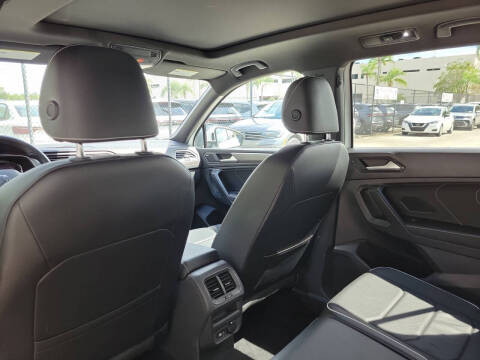 2022 Volkswagen Tiguan SEL R-Line 4Motion