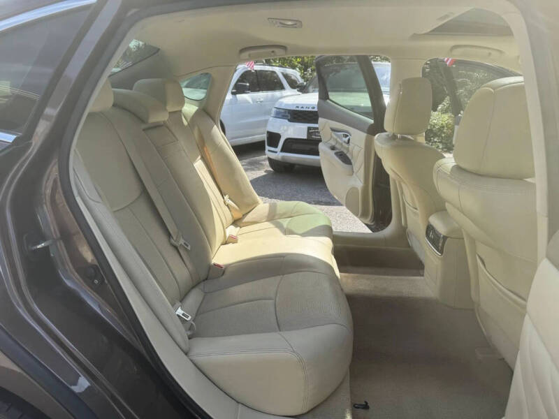 2016 Infiniti Q70L 3.7