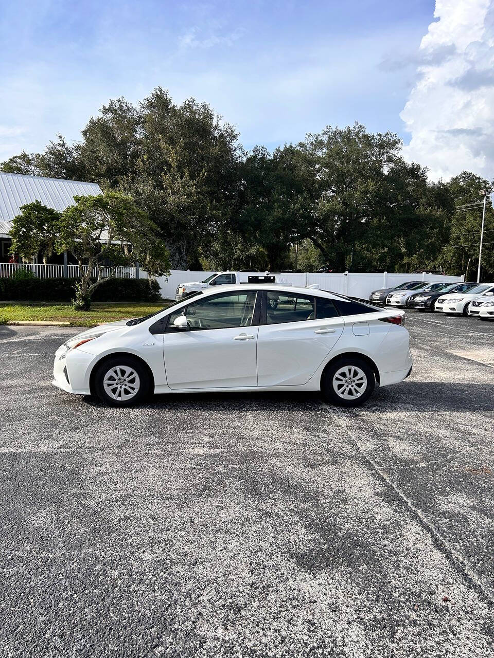 2016 Toyota Prius for sale at GRACELAND AUTO LLC in Thonotosassa, FL