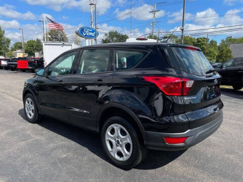 2019 Ford Escape S