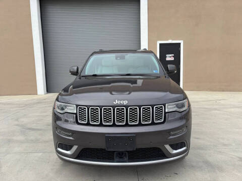 2017 Jeep Grand Cherokee Summit
