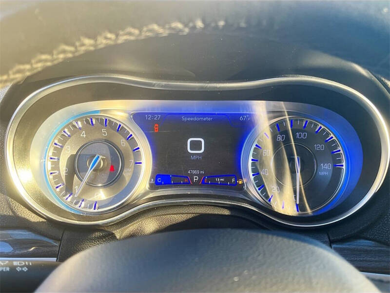 2021 Chrysler 300 Touring