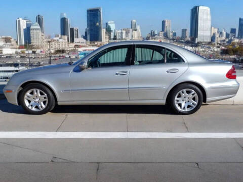 2005 Mercedes-Benz E-Class E 320