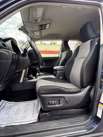 2015 Toyota 4Runner SR5