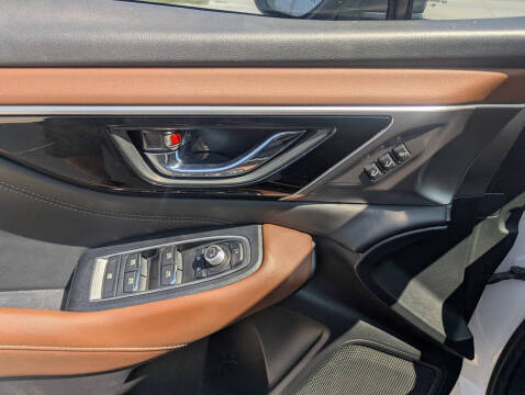 2020 Subaru Outback Touring XT