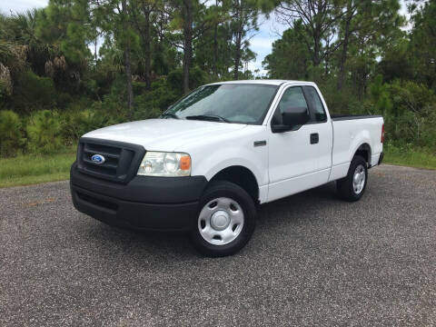 2007 Ford F-150 for sale at VICTORY LANE AUTO SALES in Port Richey FL