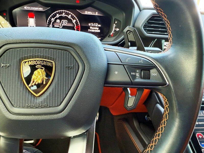 2022 Lamborghini Urus