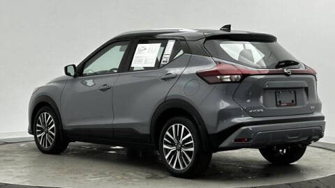2022 Nissan Kicks SV