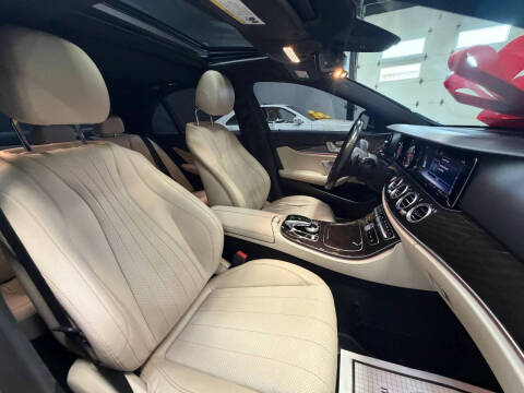 2019 Mercedes-Benz E-Class E 300