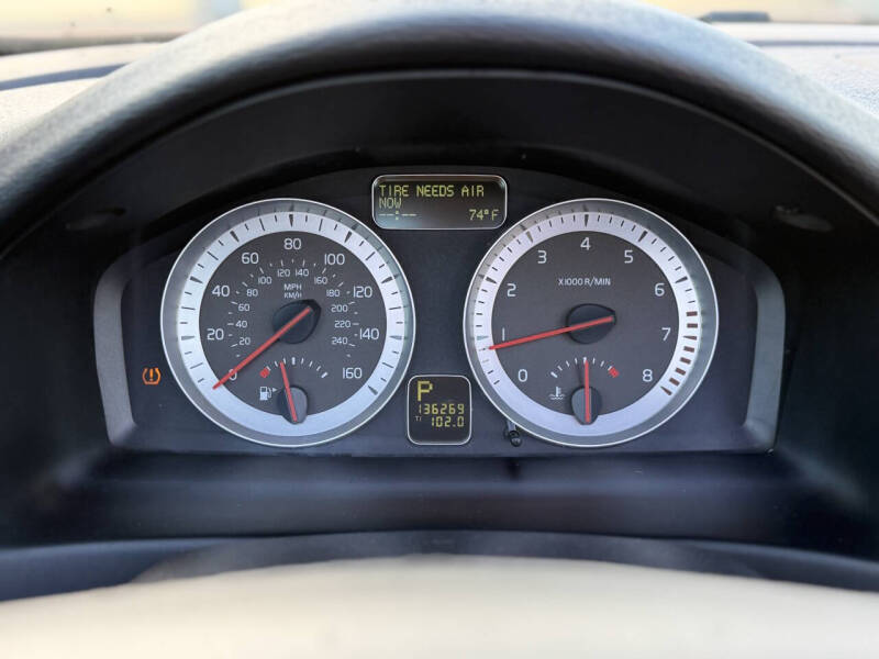 2013 Volvo C70 T5