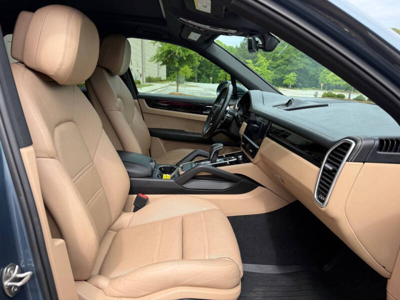 2019 Porsche Cayenne S
