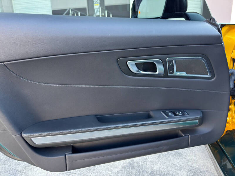 2017 Mercedes-Benz AMG GT